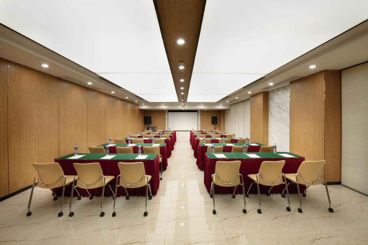 Zhuhai Guotai Hotel Exterior photo